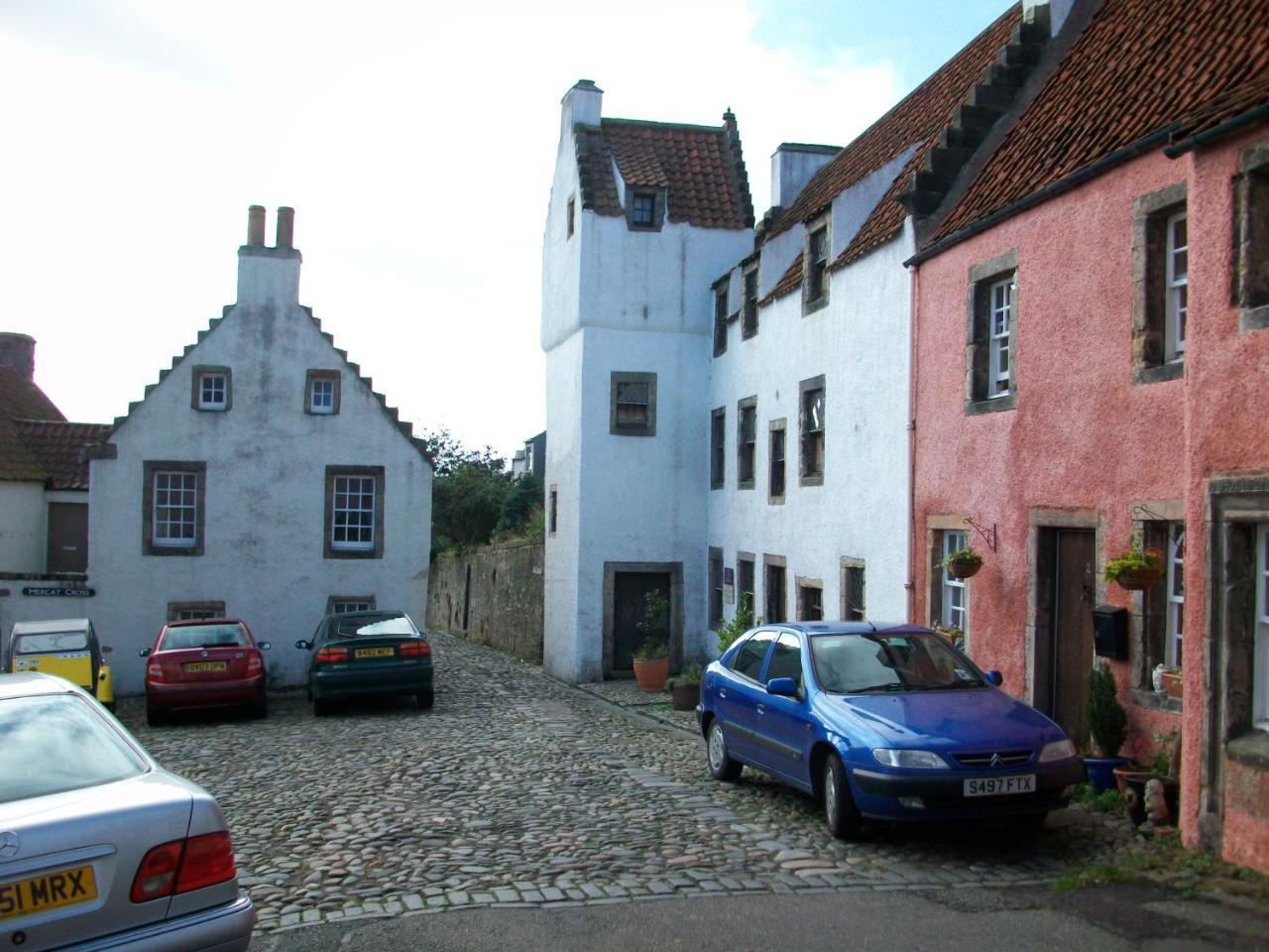 Carnegie Holiday Cottage Dunfermline Bagian luar foto
